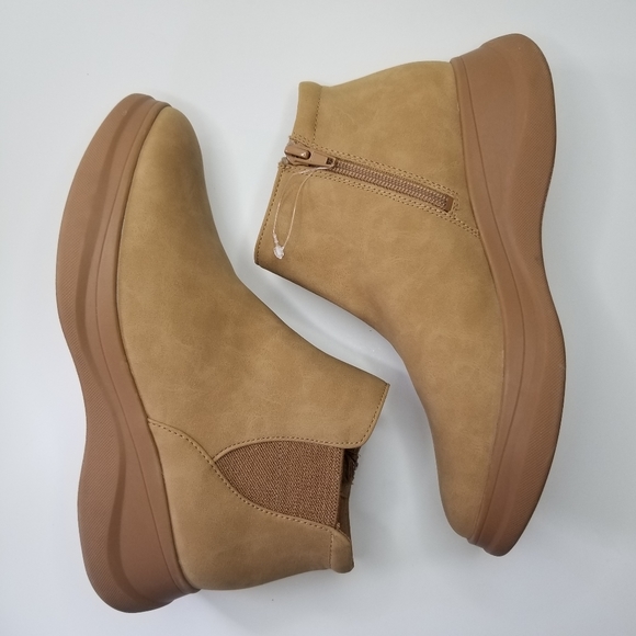 NWOT Naturalizer Genn-Swerve ankle booties, tan/light brown, women's 6.5 - Picture 15 of 16